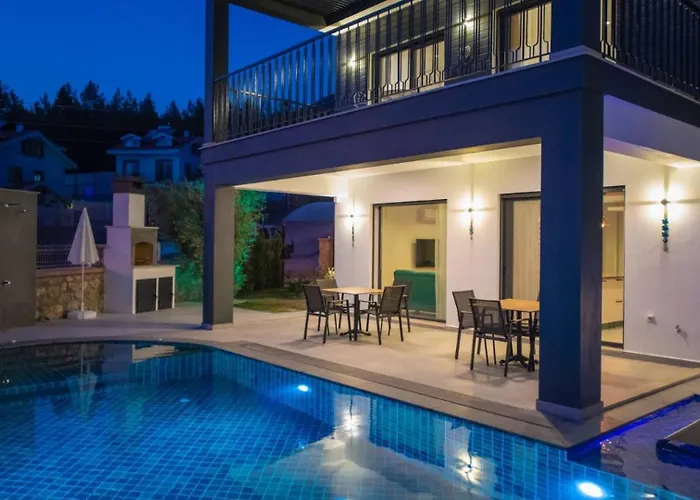 Oludeniz 3 Bedroom - 8986 Фетхие